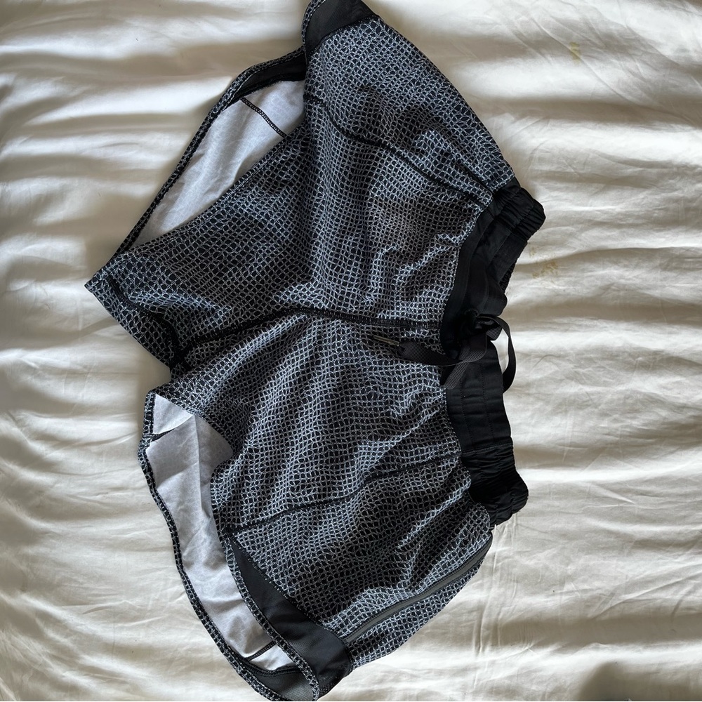 Lululemon Hotty Hot Short Size 8
